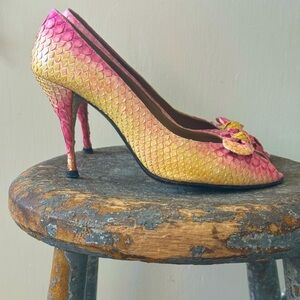 Vintage Stuart Weitzman Heels